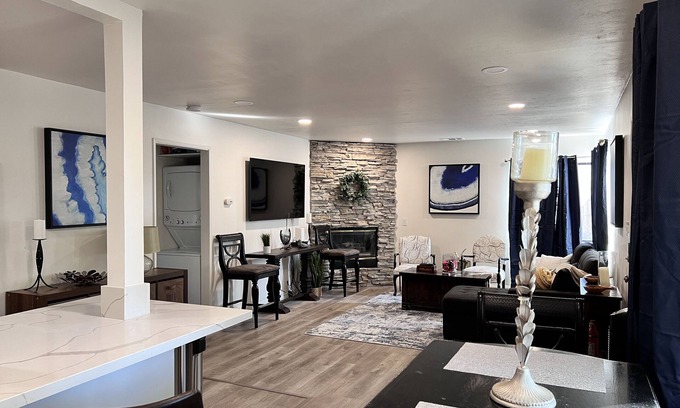 Arden-Arcade Casa | Comfortable elegance - Minutes to shopping