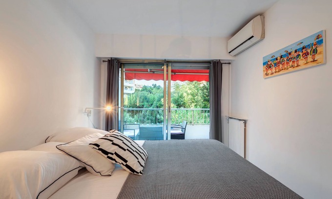 Cannes Apartamento | Cómodo F2 tranquilo detrás de Martínez - estacionamiento privado - totalmente equipado