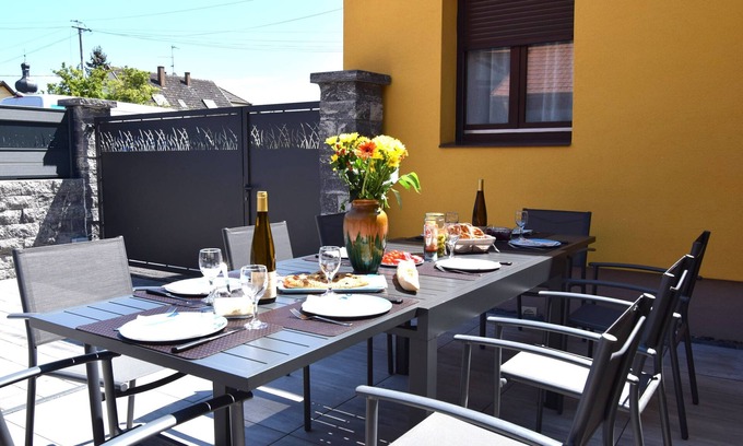 Grussenheim Casa | Comfortable family home with table soccer, outdoors, 30 minutes from Europa Park!