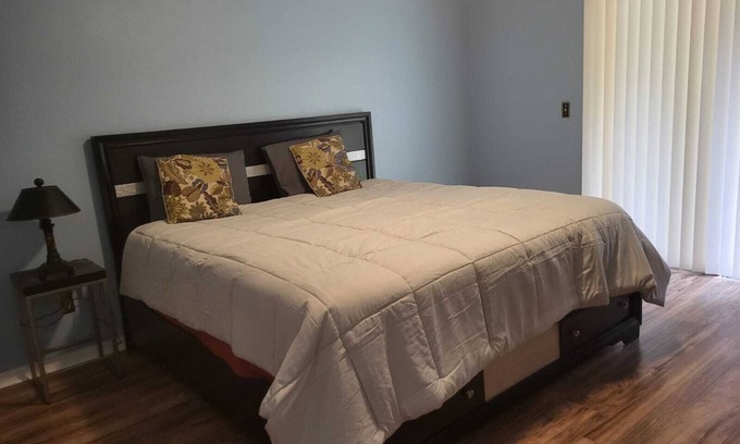 Royal Palm Bay Condominio | Comfortable first floor condo very close to Disney/ Theme parks