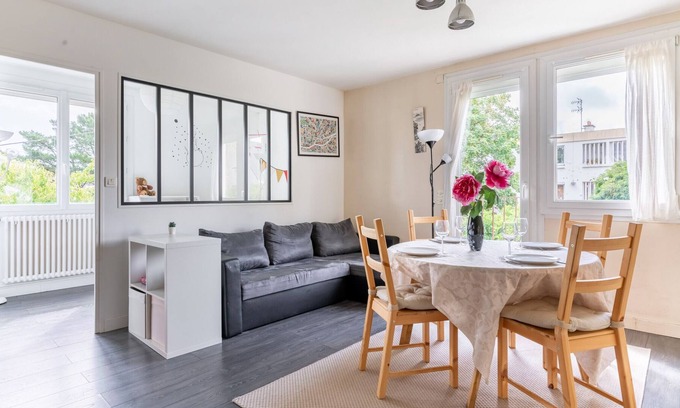 Boucardiere-Malleve Apartamento | Comfortable flat, west of Nantes