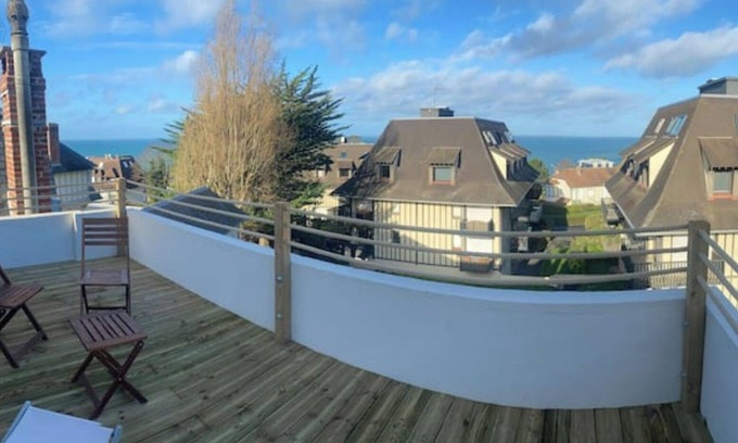 Benerville-sur-Mer Casa | Comfortable house with sea view