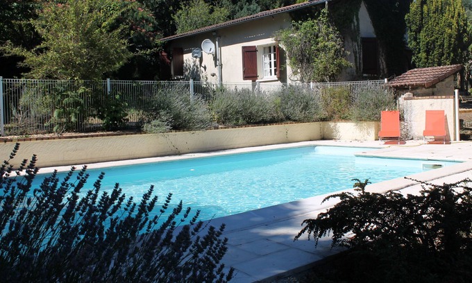 Bussiere-Galant Cabaña | Propiedad bellamente restaurada, piscina privada en terrenos fabulosos.