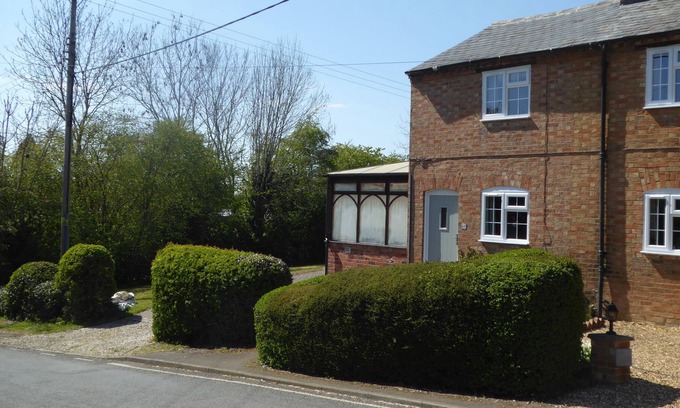 Alderminster Casa | Rose Cottage, una cómoda casa de campo con Wifi cerca de Stratford on Avon