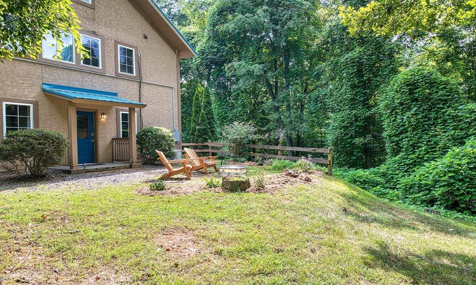 Bryson City Casa | Comfortable guest suite <1 mile to downtown Bryson City