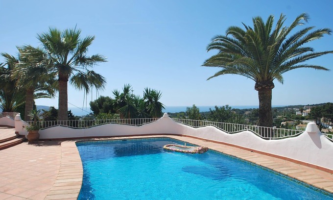 Benimeit Villa | Chalet con piscina privada y vistas maravillosas al mar