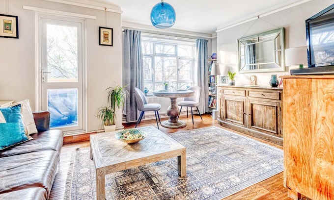 East Putney Apartamento | Comfortable Home in Wandsworth by UnderTheDoormat