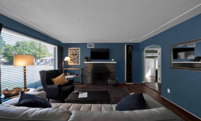 Redding Casa | Comfortable home near river access trail
