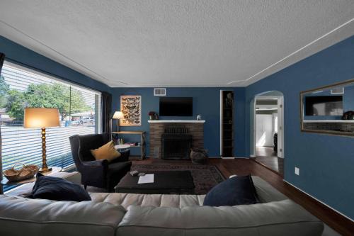 Redding Casa | Comfortable home near river access trail