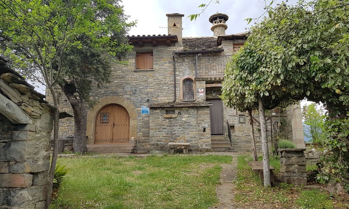 Guaso Cabaña | Confortable casa en los Pirineos con vistas