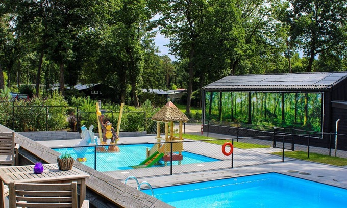Bosgebied Hoenderloo Casa | Comfortable house with hot tub