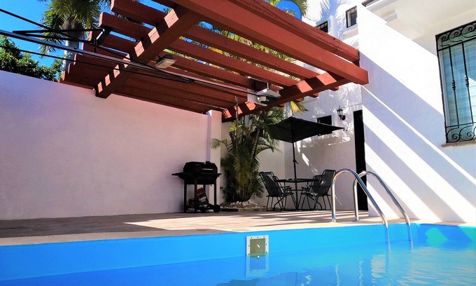 Mazatlan Casa | Confortable Casa con Alberca Privada cerca de Playa