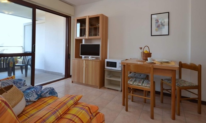 Lignano Sabbiadoro Apartamento | Cómodo apartamento de dos ambientes en la hermosa zona de la laguna.