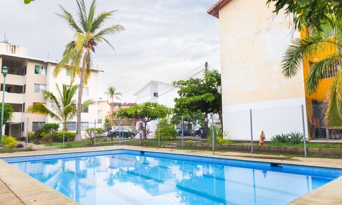 Crucecita Apartamento | Comodo departamento en Planta Baja, cerca de las playas y centros comerciales