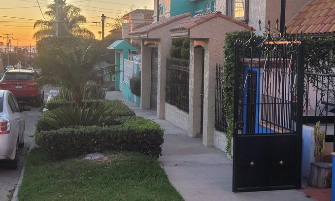 Playas de Tijuana Apartamento | CÓMODO CERCA DE TODO Y EXCELENTE UBICACIÓN