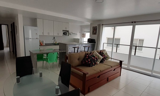 Arraial do Cabo Apartamento | Comfortable Refuge in Prainha – 2 Bedrooms, Air Conditioning