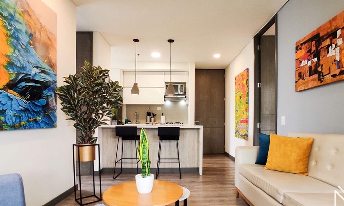 El Poblado Apartamento | Comfortable, Sparkling Clean Exclusive Suite.- Poblado Area-1AC