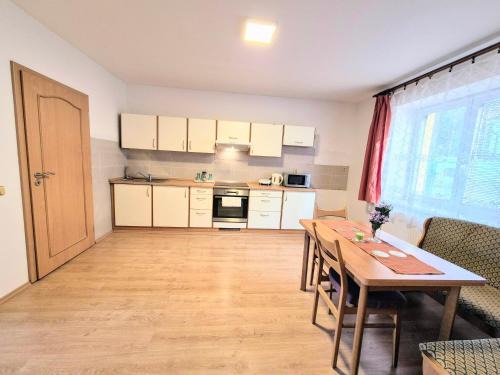 Lipence Apartamento | Comfortsuits Praha