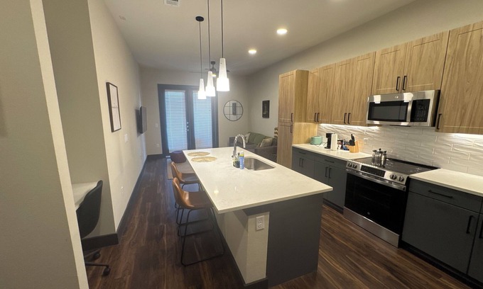 North Burnet Apartamento | Comfy 1-bedroom apartment in fabulous Austin with fitness room, WiFi