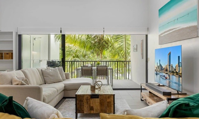 Newmarket Apartamento | Comfy 2-Bed with BBQ & Close to the Train Station