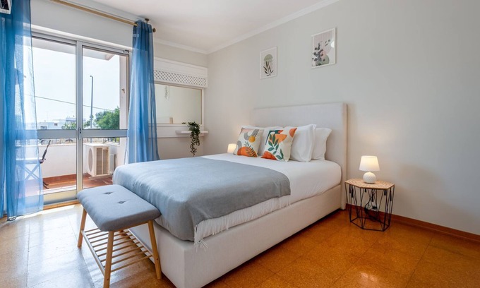 Portimao Apartamento | Comfy 3 BDR Flat W/ Pool & Balcony by LovelyStay