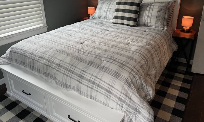 North Kansas City Casa | Comfy and Cozy 2 Bedroom