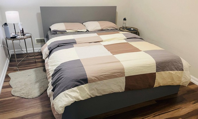 Kitchener Casa | Comfy and cozy place centrally located in Kitchener close to various amenities