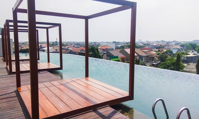Bekasi Barat Apartamento | Comfy and Simply Studio Room at Grand Kamala Lagoon Apartment