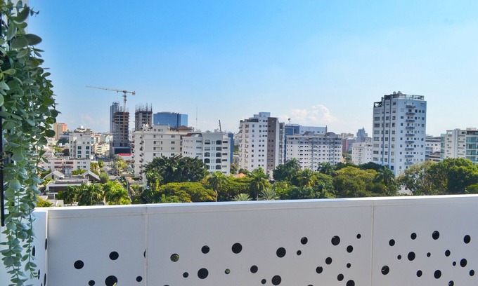 Yolanda Morales Apartamento | Comfy Business Apartment in Piantini *LuxuryStay*