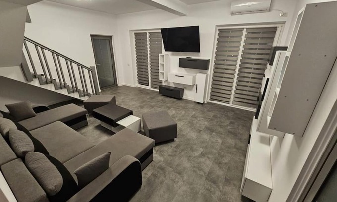 Radauti Apartamento | Comfy & Cozy Apartment 3