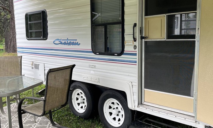 Sandpoint Casa | Comfy, cozy country setting close to all that Sandpoint has offer!