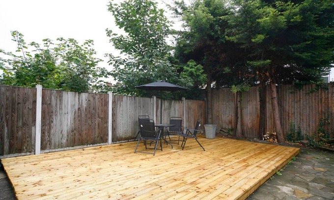 Leyton Cama Y Desayuno | Comfy Double Room Near the Underground