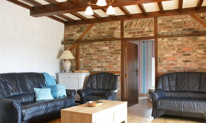 Gedinne Otro | Cómoda casa rural en Gedinne cerca del Bosque