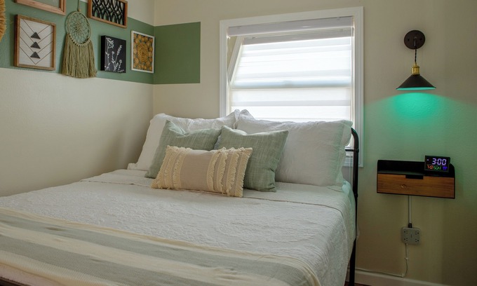 St. Petersburg - Clearwater Apartamento | Comfy Guest House in St Pete