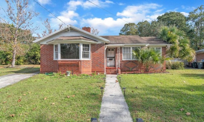 Urban Core Casa | Comfy pet friendly home in JAX mins to downtown