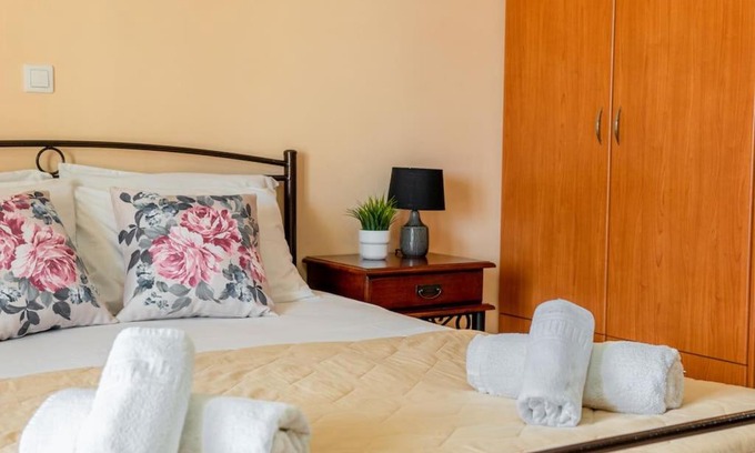 Amoudi Apartamento | Comfy Studio at Klelia Cottage