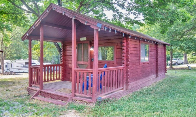 Salisbury Cabina | Comfy Studio Cabin In Secluded Campground