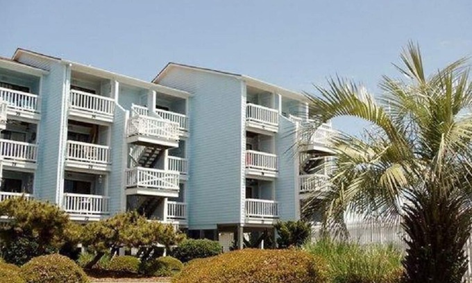 North Carolina Coast Condominio | Condominio North End bellamente renovado - A pasos de la playa