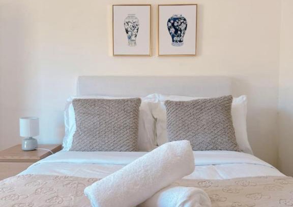 Sunnybank Hills Apartamento | Comfy unit near Garden City Westfield Street Parking