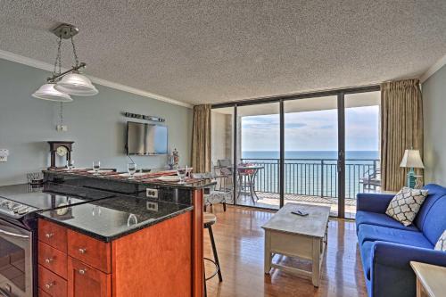 Myrtle Beach Apartamento | Community Pool Access Condo in Myrtle Beach