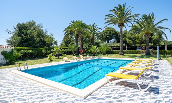 Vilafortuny Casa | Complejo Colibri 8