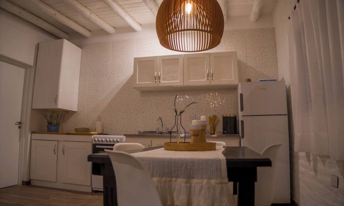 Barreal Apartamento | Complejo Willy Pampa - 1 bedroom apartment in delightful Barreal with WiFi, AC