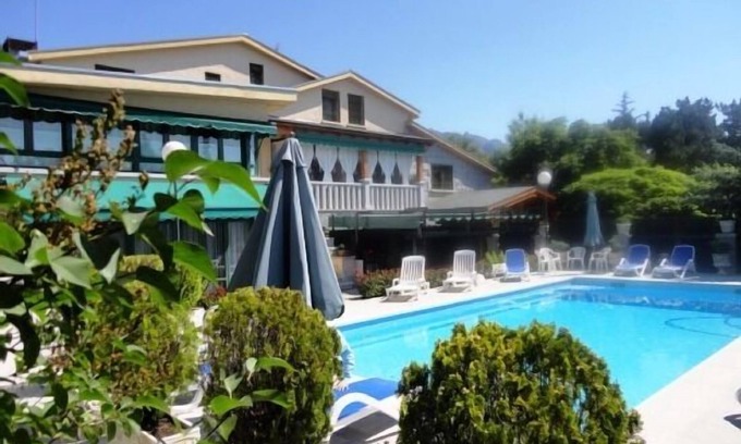 La Ponderosa de la Sierra Chalet De Esquí | COMPLEJO TURISTICO DE USO VACACIONAL Casa Sandra 12/22 px. VT 4640