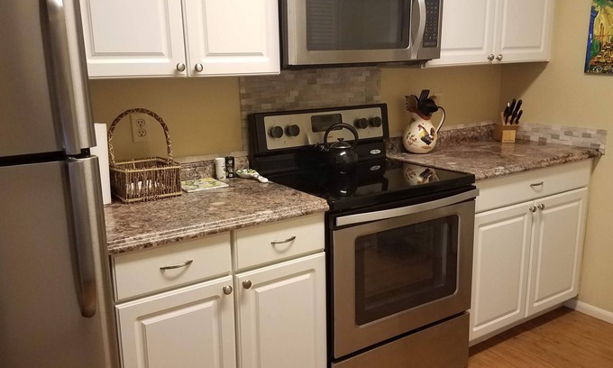 Apache Junction Condominio | Completamente renovado Affordable Condo en una gran ubicación