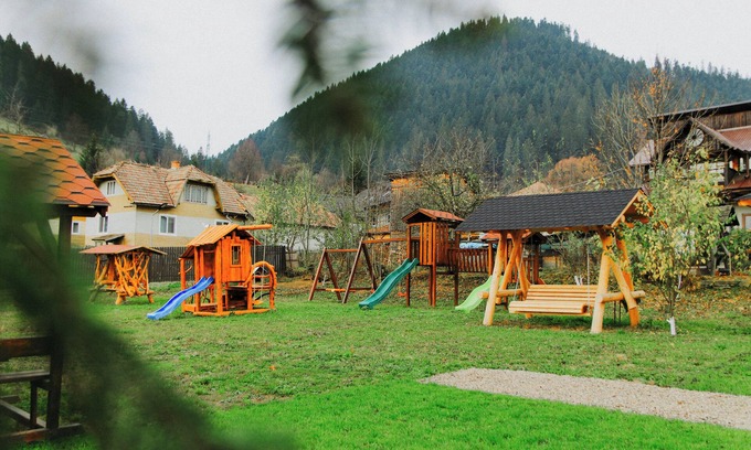 Campulung Moldovenesc Casa | Complex Turistic Constantin Bucovina