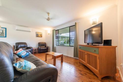 Iluka Casa | Compton House
