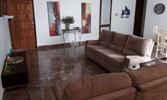 Condado Apartamento | Condado Beach San Juan Prime location 5minsWalk To Beach