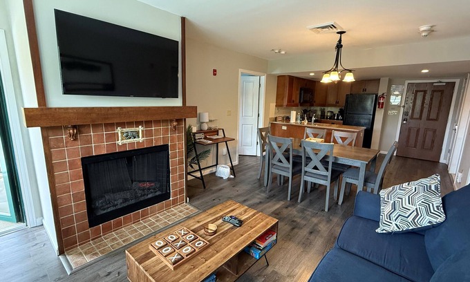 Vernon Condominio | Condo at Mtn Creek 2 Bdr 2 Bath sleep 8 Mtn view #212