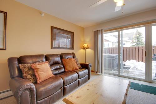 Big Sky Apartamento | Condo in Cedar Creek with Shuttle to Big Sky Resort!