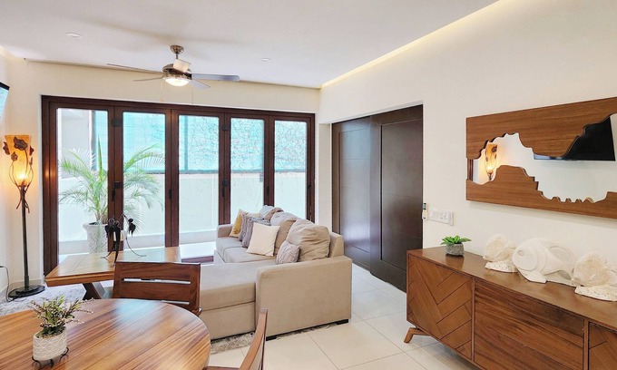 Puerto Vallarta Apartamento | Condo in the romantic zone of Puerto Vallarta, one block from the beach.